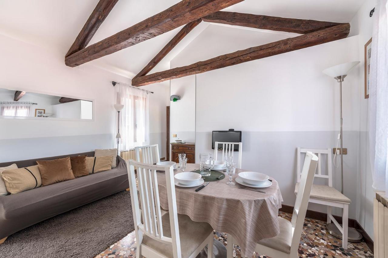 Appartement Colombina Like At 3 Bedrooms Fully Equipped Air Conditioned Venetië