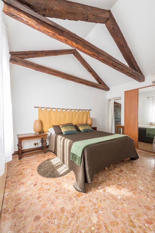 Colombina Like At 3 Bedrooms Fully Equipped Air Conditioned Venetië